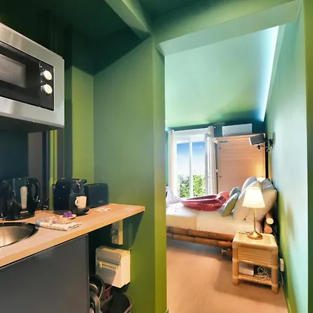 Jungle Jacuzzi, Sauna & Video-projecteur Appartamento *