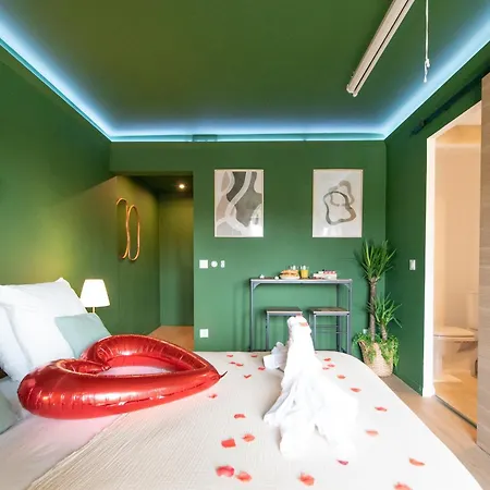 Jungle Jacuzzi, Sauna & Video-projecteur *
